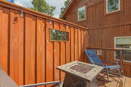 Cabin~Views~Heart Of Town~W&D~Fireplace~Kitchen Woodland Park Extérieur photo
