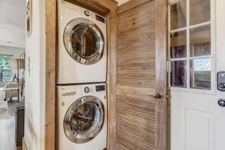 Cabin~Views~Heart Of Town~W&D~Fireplace~Kitchen Woodland Park Extérieur photo